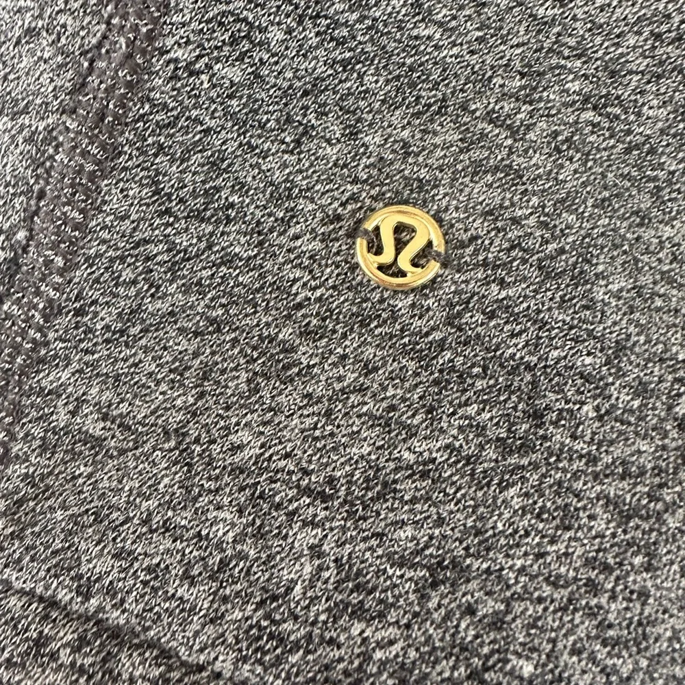 Lululemon Women's Gray Car‎ Coat size M?